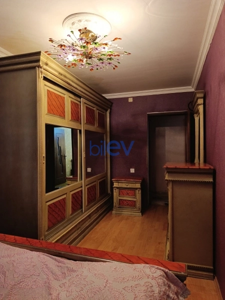 Aylıq Kirayə 3 otaqlı Köhnə Tikili bina evi  60m², Bakı