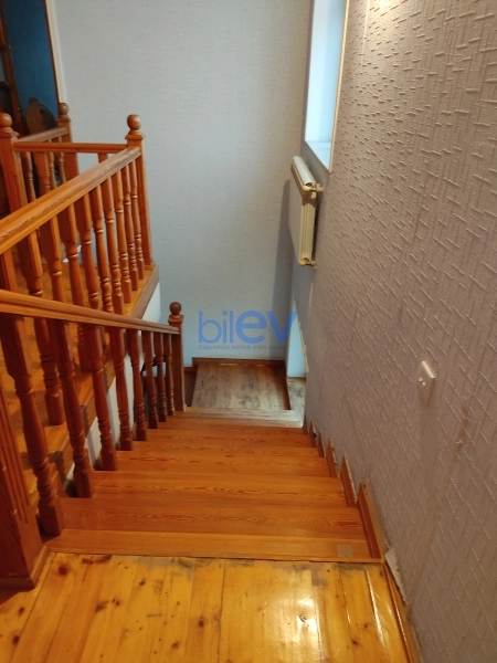 Satış 4 otaqlı Həyət evi  160m², Bakı