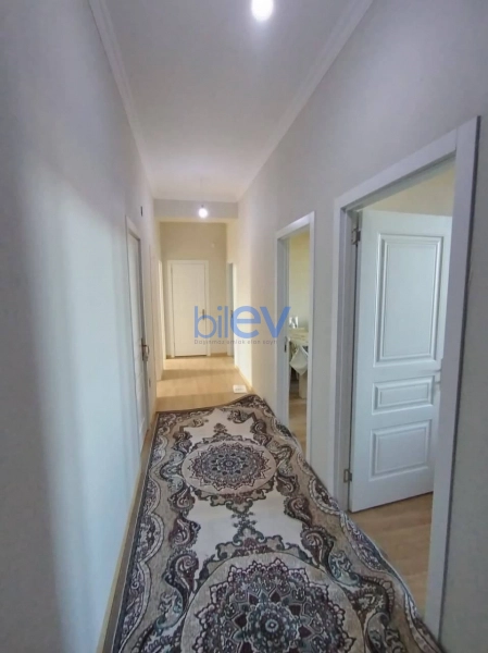 Aylıq Kirayə 4 otaqlı Yeni Tikili bina evi  100m², Bakı