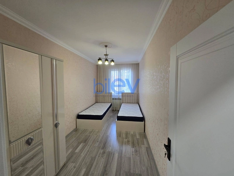 Aylıq Kirayə 3 otaqlı Köhnə Tikili bina evi  70m², Bakı