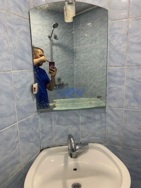 Aylıq Kirayə 2 otaqlı Köhnə Tikili bina evi  65m², Bakı