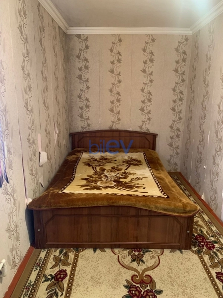Aylıq Kirayə 2 otaqlı Köhnə Tikili bina evi  65m², Bakı