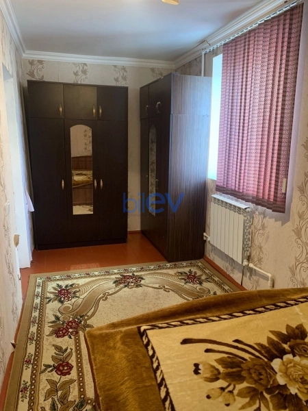 Aylıq Kirayə 2 otaqlı Köhnə Tikili bina evi  65m², Bakı
