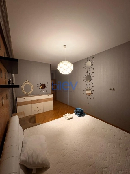 Aylıq Kirayə 4 otaqlı Yeni Tikili bina evi  190m², Bakı