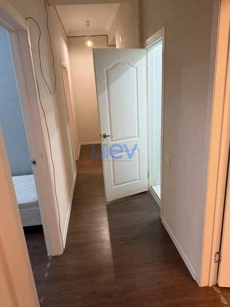 Satış 3 otaqlı Köhnə Tikili bina evi  80m², Bakı