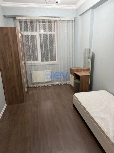 Satış 3 otaqlı Köhnə Tikili bina evi  80m², Bakı