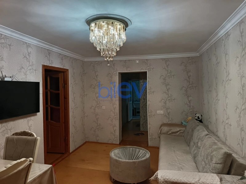 Satış 3 otaqlı Köhnə Tikili bina evi  60m², Sumqayıt