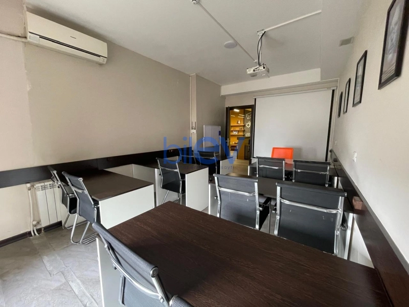 Aylıq Kirayə 4 otaqlı Ofis  145m², Bakı