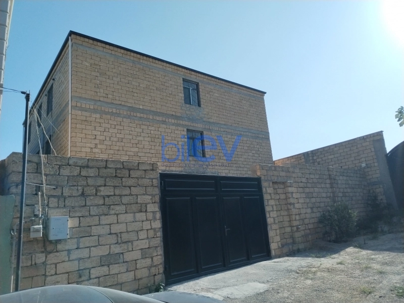 Satış 15 otaqlı Həyət evi  400m², Bakı
