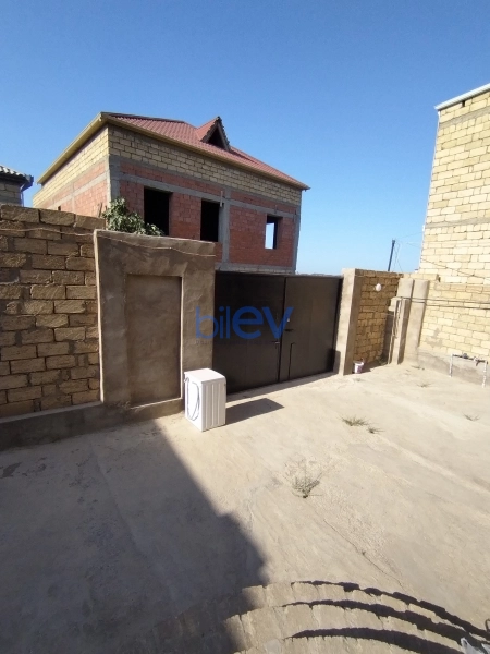 Satış 15 otaqlı Həyət evi  400m², Bakı