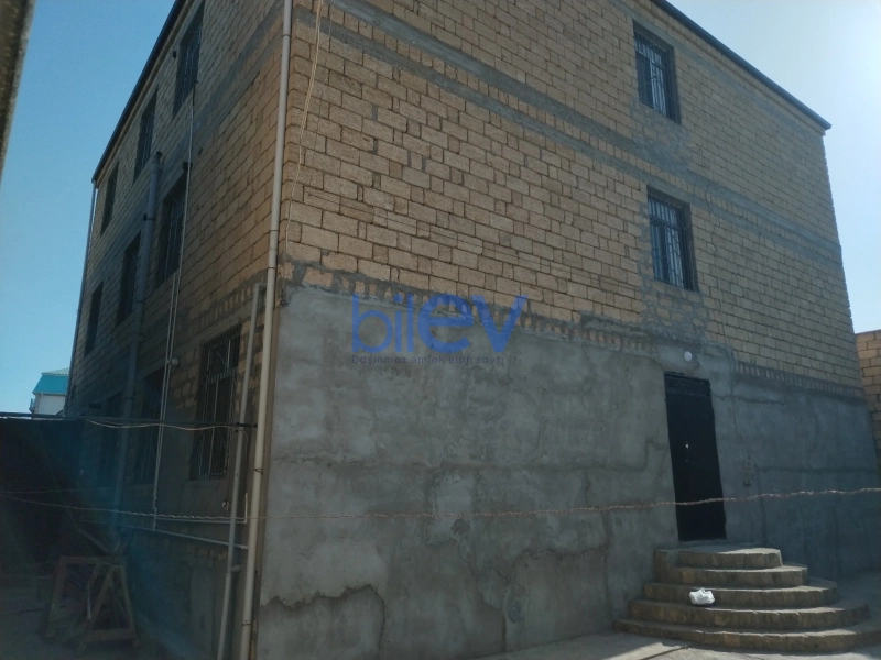 Satış 15 otaqlı Həyət evi  400m², Bakı