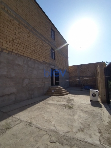 Satış 15 otaqlı Həyət evi  400m², Bakı