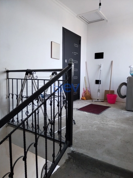 Satış 15 otaqlı Həyət evi  400m², Bakı