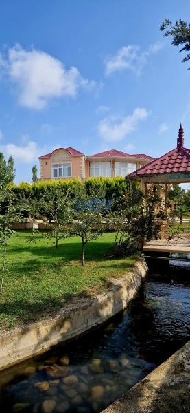 Satış 8 otaqlı Bağ evi  500m², Xaçmaz / Nabran