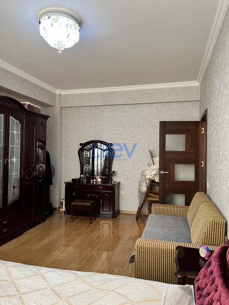 Satış 4 otaqlı Yeni Tikili bina evi  105m², Xırdalan