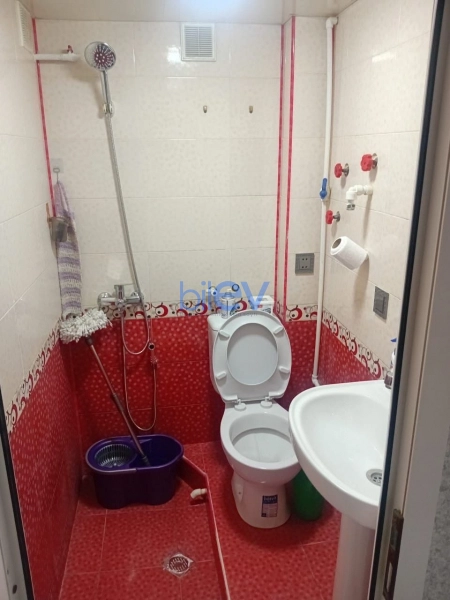 Satış 1 otaqlı Köhnə Tikili bina evi  34m², Bakı