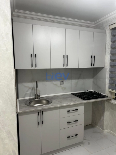 Satış 2 otaqlı Köhnə Tikili bina evi  52m², Bakı