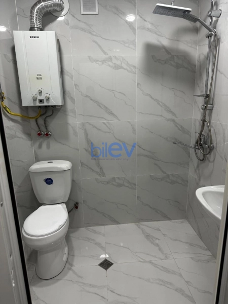 Satış 2 otaqlı Köhnə Tikili bina evi  52m², Bakı