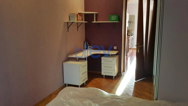 Aylıq Kirayə 3 otaqlı Köhnə Tikili bina evi  70m², Bakı