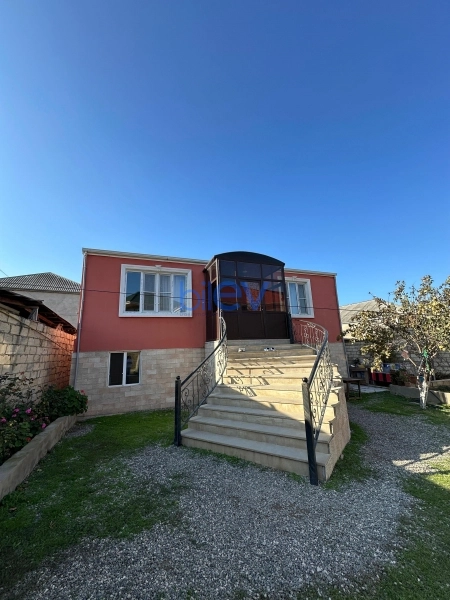 Satış 6 otaqlı Həyət evi  340m², Sumqayıt