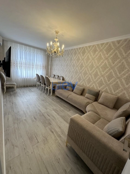 Satış 2 otaqlı Köhnə Tikili bina evi  65m², Bakı