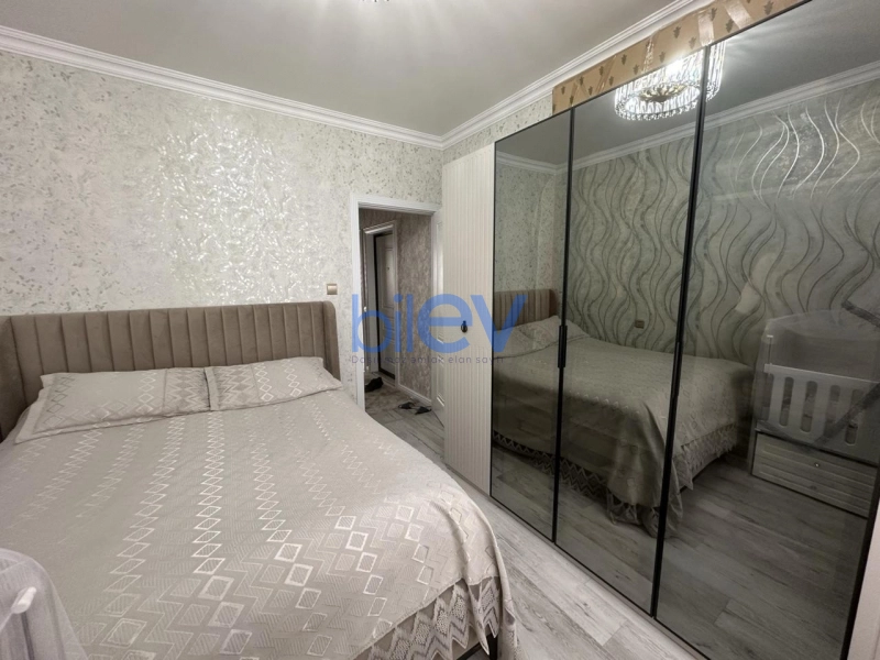 Satış 2 otaqlı Köhnə Tikili bina evi  65m², Bakı