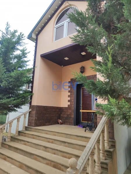 Satış 3 otaqlı Həyət evi  6m², Bakı