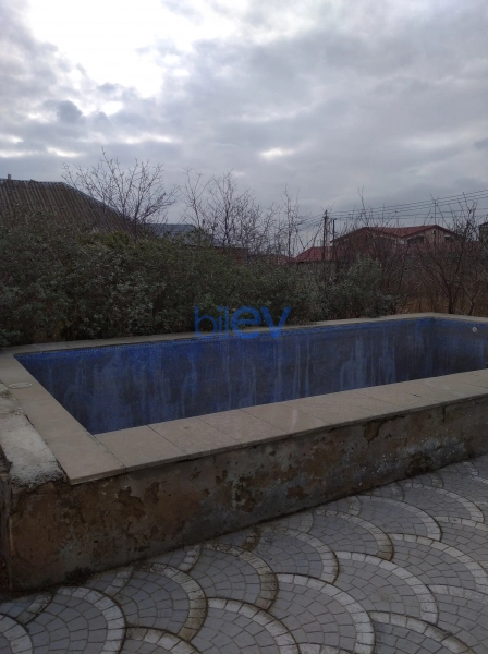 Satış 7 otaqlı Bağ evi  200m², Bakı