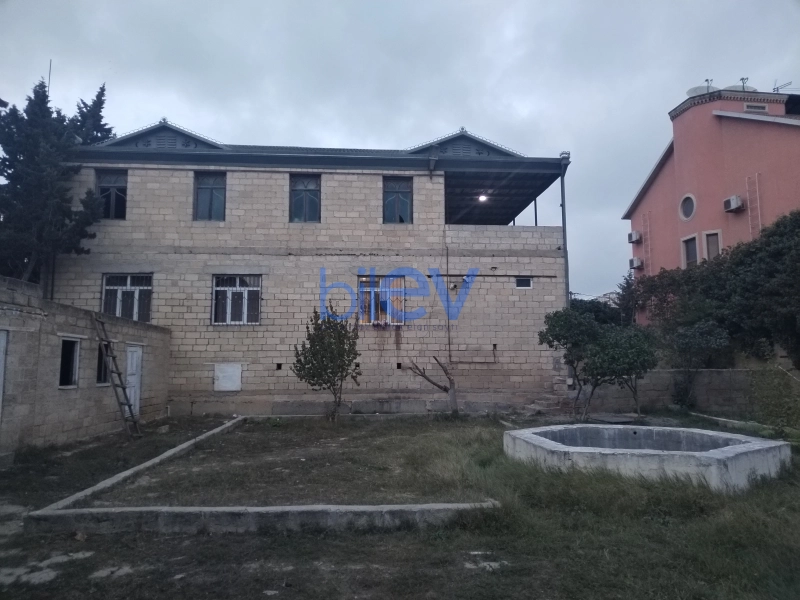 Satış 11 otaqlı Bağ evi  1300m², Bakı