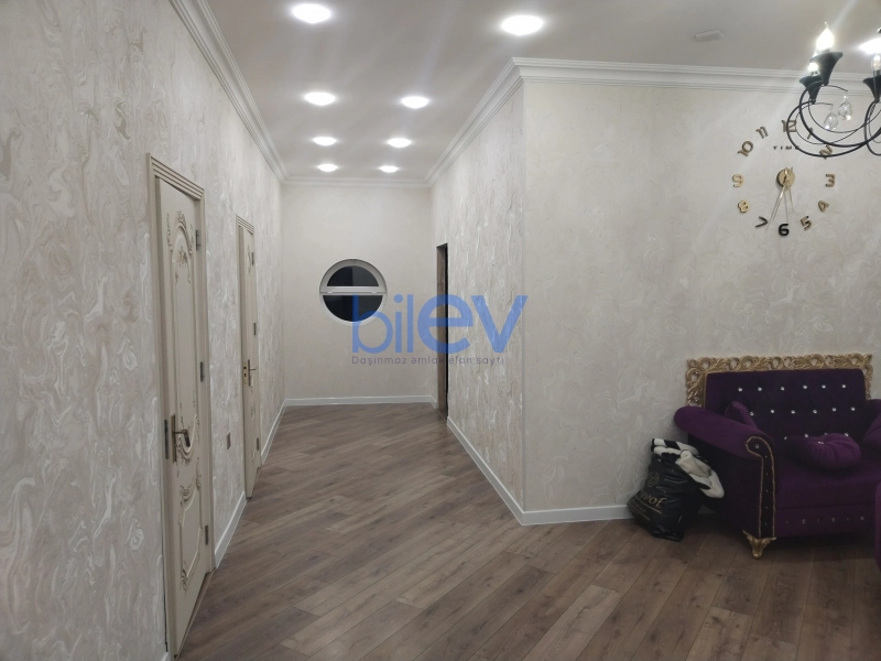 Satış 11 otaqlı Bağ evi  1300m², Bakı