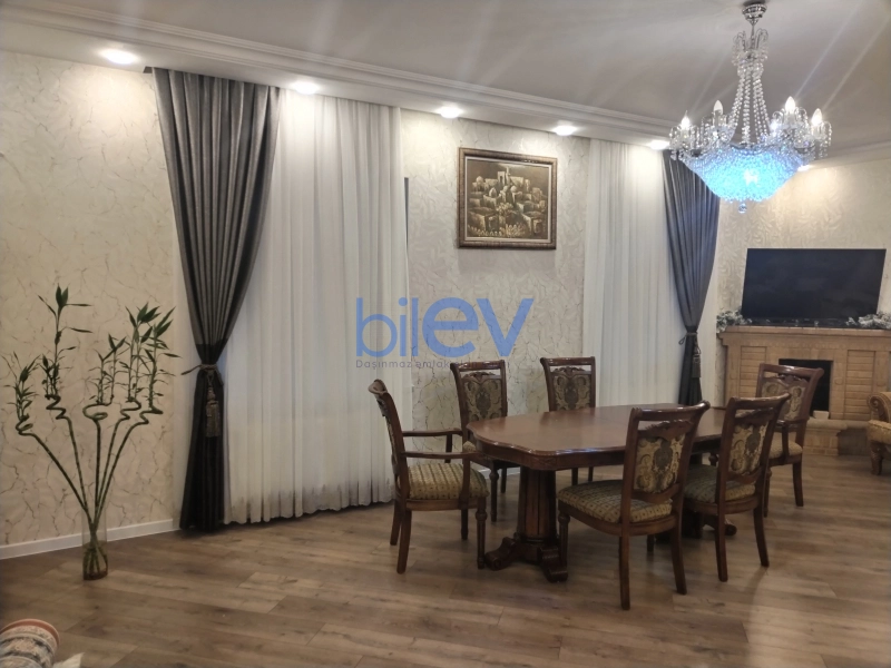 Satış 11 otaqlı Bağ evi  1300m², Bakı