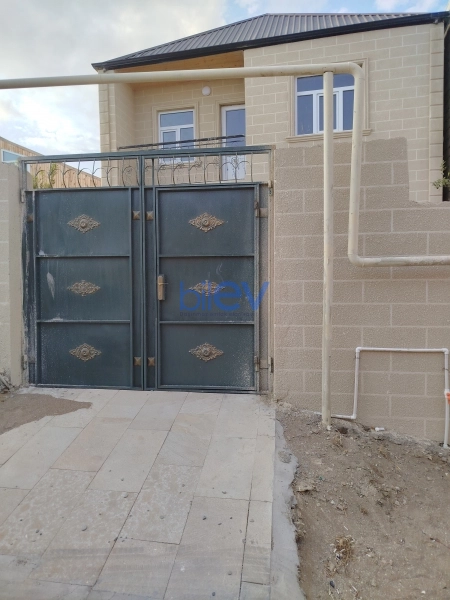 Satış 4 otaqlı Həyət evi  130m², Bakı