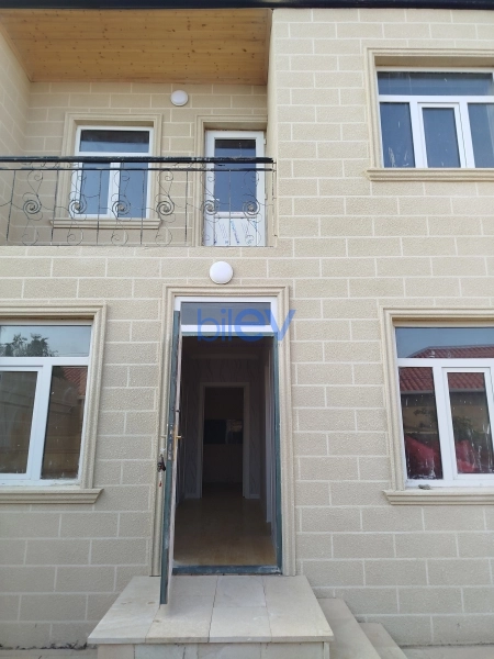 Satış 4 otaqlı Həyət evi  130m², Bakı