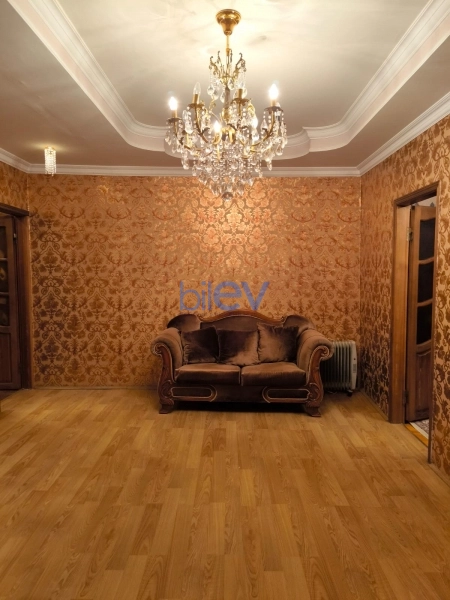 Aylıq Kirayə 2 otaqlı Köhnə Tikili bina evi  65m², Bakı