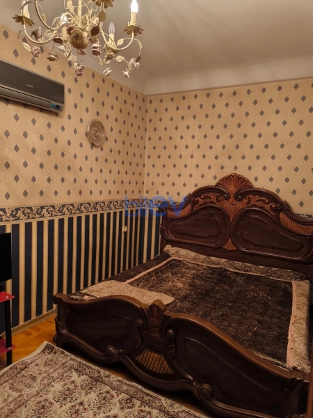 Aylıq Kirayə 2 otaqlı Köhnə Tikili bina evi  65m², Bakı