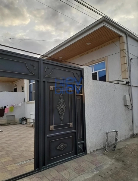 Satış 3 otaqlı Həyət evi  1m², Bakı