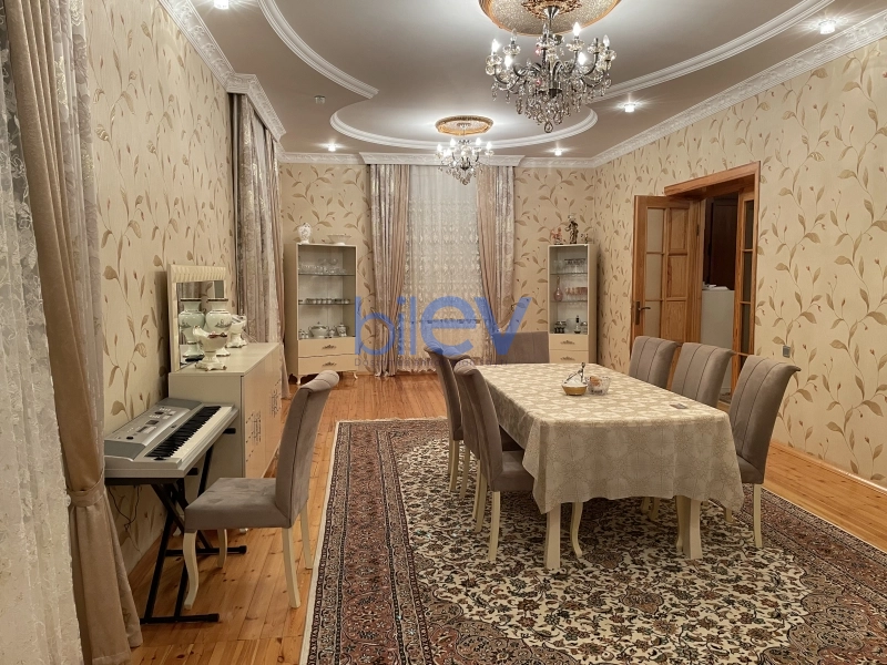 Satış 6 otaqlı Həyət evi  450m², Bakı