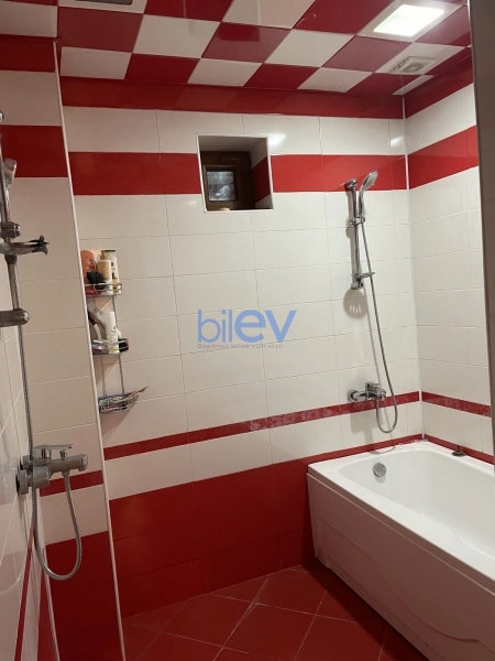 Satış 6 otaqlı Həyət evi  450m², Bakı