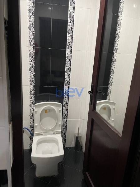 Satış 6 otaqlı Həyət evi  450m², Bakı