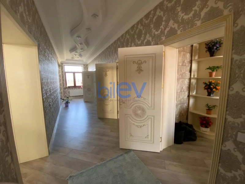 Satış 8 otaqlı Bağ evi  360m², Bakı