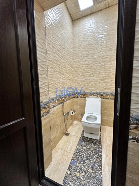 Satış 8 otaqlı Bağ evi  360m², Bakı
