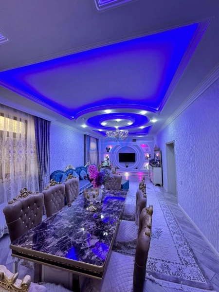 Satış 8 otaqlı Bağ evi  360m², Bakı