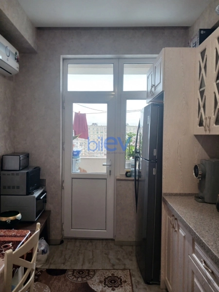 Satış 2 otaqlı Yeni Tikili bina evi  65m², Bakı