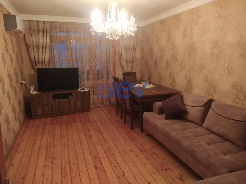 Satış 2 otaqlı Köhnə Tikili bina evi  63m², Gəncə