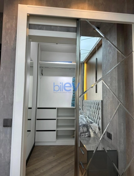 Aylıq Kirayə 2 otaqlı Yeni Tikili bina evi  80m², Bakı