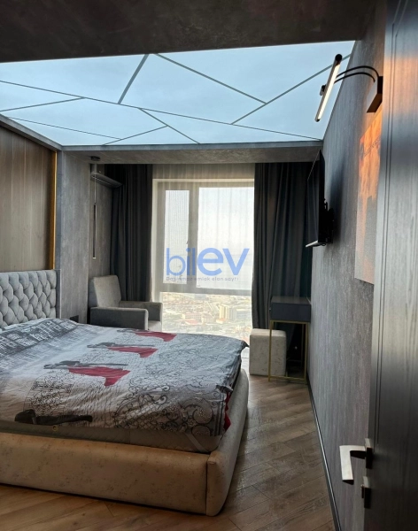 Aylıq Kirayə 2 otaqlı Yeni Tikili bina evi  80m², Bakı