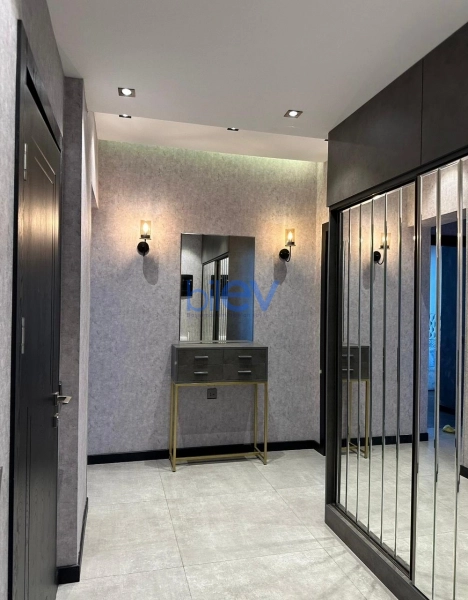 Aylıq Kirayə 2 otaqlı Yeni Tikili bina evi  80m², Bakı