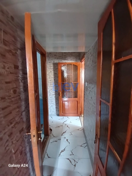 Satış 2 otaqlı Köhnə Tikili bina evi  45m², Bakı