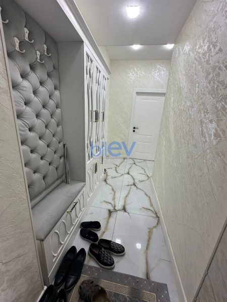 Satış 3 otaqlı Yeni Tikili bina evi  73m², Bakı