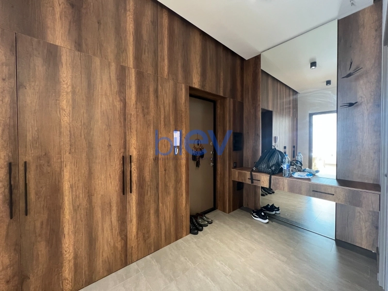 Aylıq Kirayə 2 otaqlı Yeni Tikili bina evi  90m², Bakı